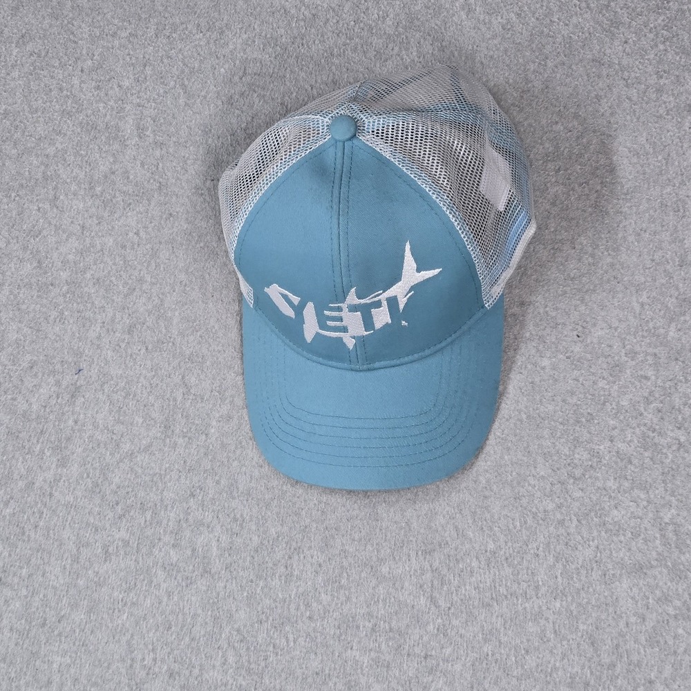 YETI Men Trucker Hat ONE SIZE Blue Curved Snapback Embroidered Logo Shark